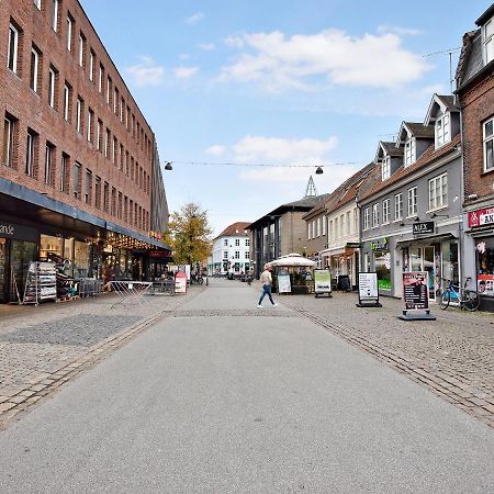 Sanders Fjord - Dreamy One-Bedroom Apartment In Center Of Roskilde Exterior photo