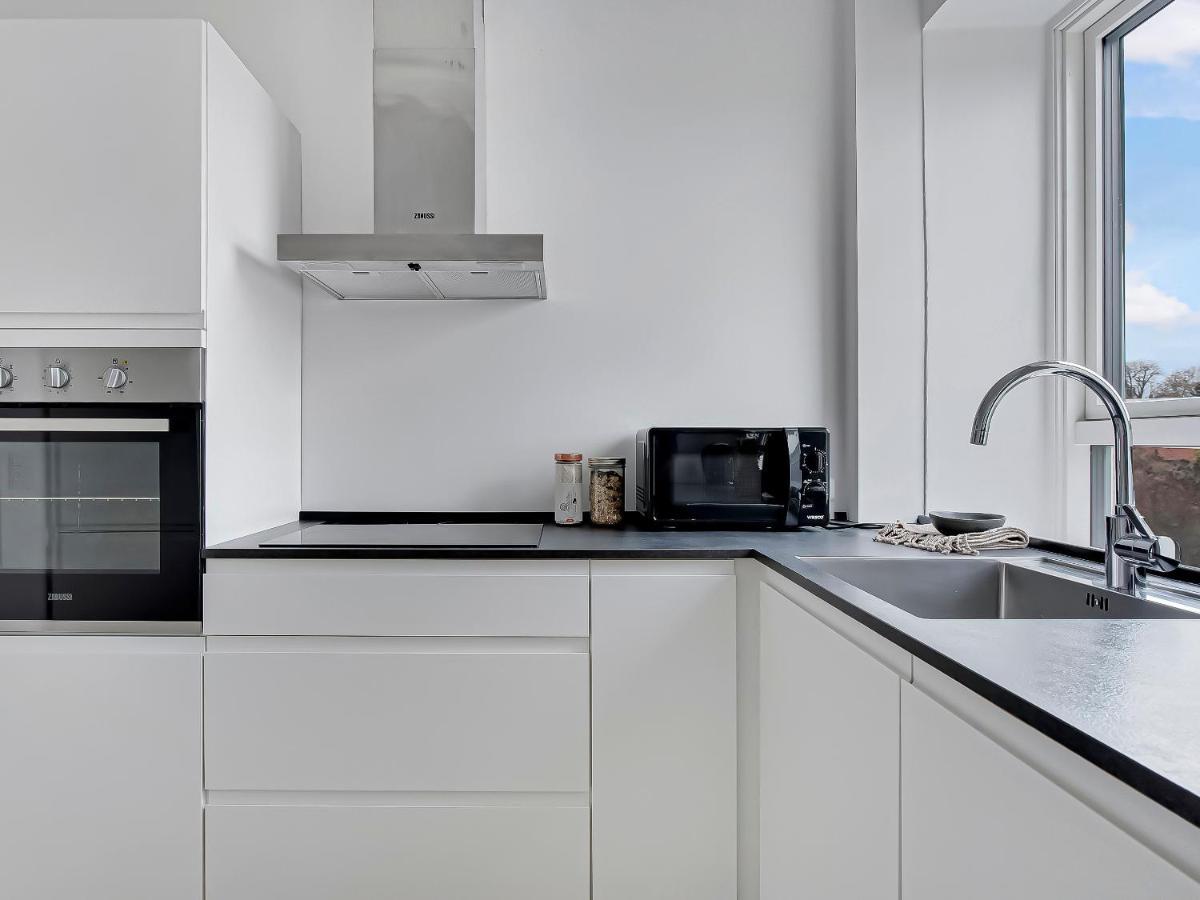 Sanders Fjord - Dreamy One-Bedroom Apartment In Center Of Roskilde Exterior photo